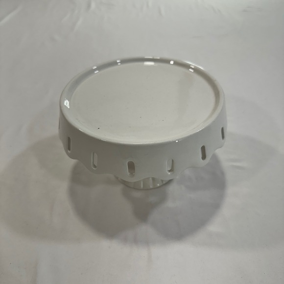 Harry & David Other - Harry & David Ceramic Mini Cake Stand White 6"‎ Scalloped Eyelet | Cottagecore